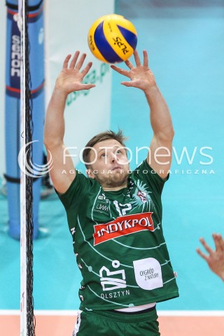  26.11.2016 RZESZOW<br />SIATKOWKA PLUSLIGA 2016/2017 MEN VOLLEYBALL POLAND POLISH PLUS LIGA LEAGUE SEASON 2016/2017<br />MECZ ASSECO RESOVIA RZESZOW - INDYKPOL AZS OLSZTYN <br />N/Z PAWEL WOICKI SYLWETKA <br /> 