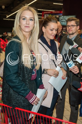  29.11.2016 WARSZAWA<br />AKCJA SZLACHETNA PACZKA Z UDZIALEM TENISISTEK SIOSTR RADWANSKICH<br />N/Z ULA RADWANSKA<br /> 