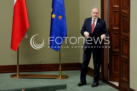  02.12.2016 WARSZAWA SEJM<br />POSIEDZENIE SEJMU RP<br />N/Z MINISTER OBRONY NARODOWEJ ANTONI MACIEREWICZ<br /> 