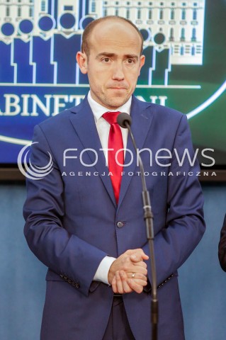  02.12.2016 WARSZAWA SEJM<br />POSIEDZENIE SEJMU RP<br />KONFERENCJA GABINETU CIENI<br />N/Z BORYS BUDKA<br /> 