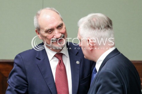  02.12.2016 WARSZAWA SEJM<br />POSIEDZENIE SEJMU RP<br />N/Z ANTONI MACIEREWICZ JAROSLAW GOWIN<br /> 