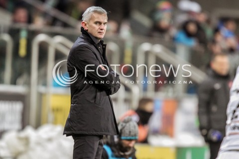  02.12.2016 WARSZAWA PILKA NOZNA <br />FOOTBALL EKSTRAKLASA STADION LEGII<br />MECZ LEGIA WARSZAWA - WISLA PLOCK<br />N/Z JACEK MAGIERA - TRENER LEGII ( HEAD COACH ) <br /> 