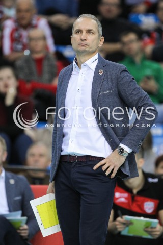  03.12.2016 RZESZOW<br />SIATKOWKA PLUSLIGA 2016/2017 MEN VOLLEYBALL POLAND POLISH PLUS LIGA LEAGUE SEASON 2016/2017<br />MECZ ASSECO RESOVIA RZESZOW - BBTS BIELSKO - BIALA <br />N/Z ANDRZEJ KOWAL - I TRENER ( HEAD COACH ) SYLWETKA <br /> 