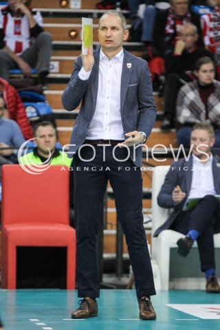  03.12.2016 RZESZOW<br />SIATKOWKA PLUSLIGA 2016/2017 MEN VOLLEYBALL POLAND POLISH PLUS LIGA LEAGUE SEASON 2016/2017<br />MECZ ASSECO RESOVIA RZESZOW - BBTS BIELSKO - BIALA <br />N/Z ANDRZEJ KOWAL - I TRENER ( HEAD COACH ) SYLWETKA <br /> 