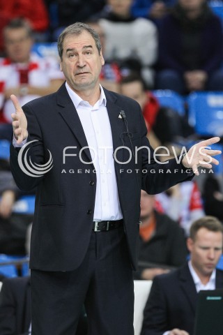  14.12.2016 RZESZOW<br />SIATKOWKA PLUSLIGA 2016/2017 MEN VOLLEYBALL POLAND POLISH PLUS LIGA LEAGUE SEASON 2016/2017<br />MECZ ASSECO RESOVIA RZESZOW - MKS BEDZIN <br />N/Z STELIO DEROCCO - I TRENER ( HEAD COACH ) SYLWETKA <br /> 