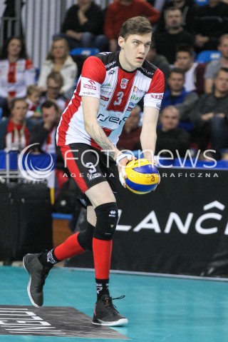  14.12.2016 RZESZOW<br />SIATKOWKA PLUSLIGA 2016/2017 MEN VOLLEYBALL POLAND POLISH PLUS LIGA LEAGUE SEASON 2016/2017<br />MECZ ASSECO RESOVIA RZESZOW - MKS BEDZIN <br />N/Z BARTLOMIEJ LEMANSKI SYLWETKA <br /> 