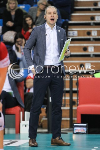  14.12.2016 RZESZOW<br />SIATKOWKA PLUSLIGA 2016/2017 MEN VOLLEYBALL POLAND POLISH PLUS LIGA LEAGUE SEASON 2016/2017<br />MECZ ASSECO RESOVIA RZESZOW - MKS BEDZIN <br />N/Z ANDRZEJ KOWAL - I TRENER ( HEAD COACH ) SYLWETKA <br /> 