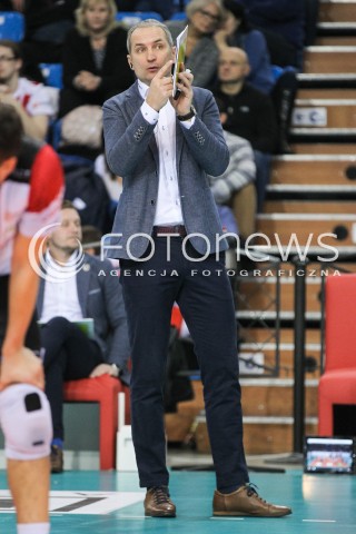  14.12.2016 RZESZOW<br />SIATKOWKA PLUSLIGA 2016/2017 MEN VOLLEYBALL POLAND POLISH PLUS LIGA LEAGUE SEASON 2016/2017<br />MECZ ASSECO RESOVIA RZESZOW - MKS BEDZIN <br />N/Z ANDRZEJ KOWAL - I TRENER ( HEAD COACH ) SYLWETKA <br /> 