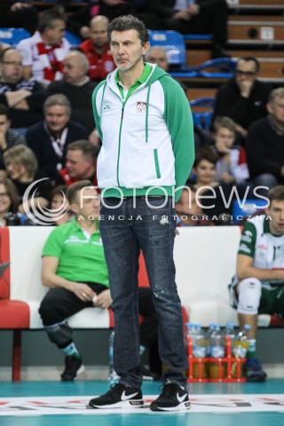  04.01.2017 RZESZOW<br />SIATKOWKA PUCHAR POLSKI MEZCZYZN 2017<br />MECZ 1/8 PUCHARU POLSKI <br />MEN VOLLEYBALL POLAND POLISH CUP SEASON 2016/2017 <br />MECZ ASSECO RESOVIA RZESZOW - INDYKPOL AZS OLSZTYN<br />N/Z ANDREA GARDINI - I TRENER ( HEAD COACH ) SYLWETKA <br /> 