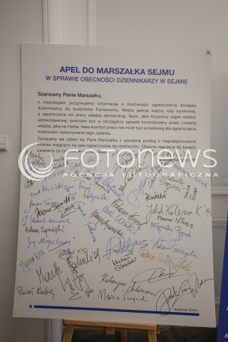  11.01.2017 WARSZAWA SEJM<br />POSIEDZENIE SEJMU RP<br />N/Z APEL DO MARSZALKA SEJMU W SPRAWIE OBECNOSCI DZIENNIKARZY W SEJMIE<br /> 