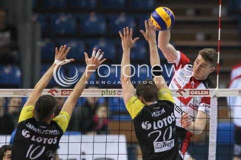  11.01.2017 RZESZOW <br />SIATKOWKA PUCHAR POLSKI MEZCZYZN 2017 <br />MECZ 1/4 PUCHARU POLSKI <br />MEN VOLLEYBALL POLAND POLISH CUP SEASON 2016/2017 <br />MECZ ASSECO RESOVIA RZESZOW - LOTOS TREFL GDANSK <br />N/Z JOHN GORDON PERRIN <br /> 