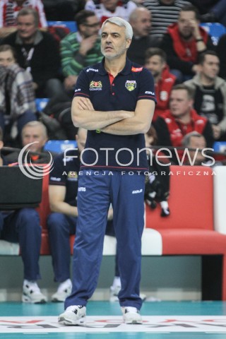  11.01.2017 RZESZOW <br />SIATKOWKA PUCHAR POLSKI MEZCZYZN 2017 <br />MECZ 1/4 PUCHARU POLSKI <br />MEN VOLLEYBALL POLAND POLISH CUP SEASON 2016/2017 <br />MECZ ASSECO RESOVIA RZESZOW - LOTOS TREFL GDANSK <br />N/Z ANDREA ANASTASI - I TRENER ( HEAD COACH ) SYLWETKA <br /> 