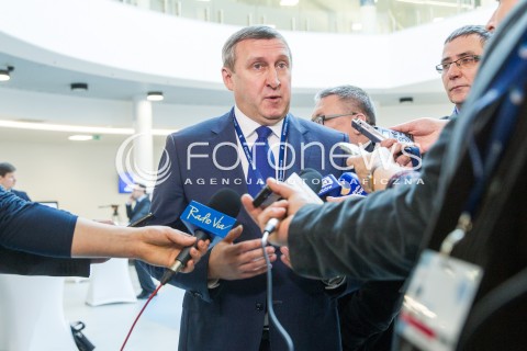  27.01.2017 JASIONKA<br />CENTRUM WYSTAWIENNICZO - KONGRESOWE G2A ARENA<br />X FORUM EUROPA - UKRAINA<br />POLSCY PARLAMENTARZYSCI ZBOJKOTOWALI UDZIAL W FORUM W ZWIAZKU Z ZAKAZEM WJAZDU NA UKRAINE PREZYDENTOWI PRZEMYSLA <br />N/Z AMBASADOR UKRAINY W POLSCE ANDRIJ DESZCZYCA <br /> 