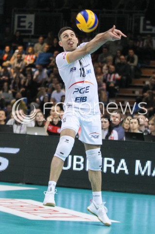  28.01.2017 RZESZOW<br />SIATKOWKA PLUSLIGA 2016/2017 MEN VOLLEYBALL POLAND POLISH PLUS LIGA LEAGUE SEASON 2016/2017<br />MECZ ASSECO RESOVIA RZESZOW - PGE SKRA BELCHATOW <br />N/Z ROBERT MILCZAREK SYLWETKA <br /> 