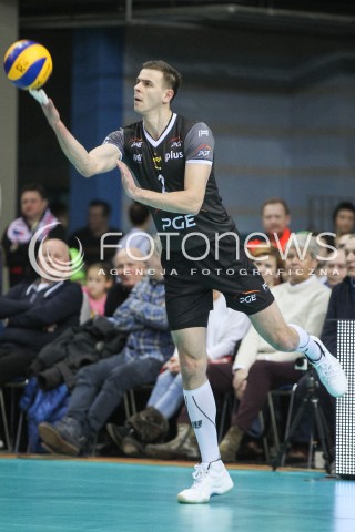  28.01.2017 RZESZOW<br />SIATKOWKA PLUSLIGA 2016/2017 MEN VOLLEYBALL POLAND POLISH PLUS LIGA LEAGUE SEASON 2016/2017<br />MECZ ASSECO RESOVIA RZESZOW - PGE SKRA BELCHATOW <br />N/Z MARIUSZ WLAZLY SYLWETKA <br /> 