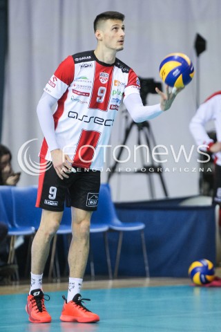  28.01.2017 RZESZOW<br />SIATKOWKA PLUSLIGA 2016/2017 MEN VOLLEYBALL POLAND POLISH PLUS LIGA LEAGUE SEASON 2016/2017<br />MECZ ASSECO RESOVIA RZESZOW - PGE SKRA BELCHATOW <br />N/Z THIBAULT ROSSARD SYLWETKA <br /> 