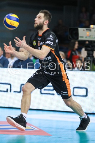  05.02.2017 RZESZOW<br />SIATKOWKA PLUSLIGA 2016/2017 MEN VOLLEYBALL POLAND POLISH PLUS LIGA LEAGUE SEASON 2016/2017<br />MECZ ASSECO RESOVIA RZESZOW - CUPRUM LUBIN <br />N/Z GRZEGORZ LOMACZ SYLWETKA <br /> 