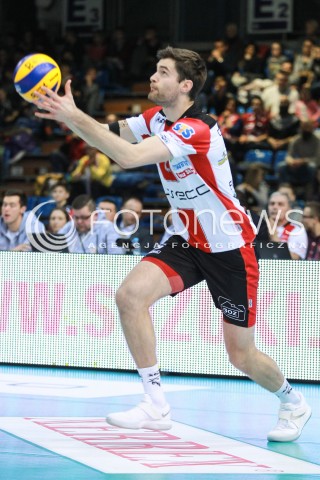  05.02.2017 RZESZOW<br />SIATKOWKA PLUSLIGA 2016/2017 MEN VOLLEYBALL POLAND POLISH PLUS LIGA LEAGUE SEASON 2016/2017<br />MECZ ASSECO RESOVIA RZESZOW - CUPRUM LUBIN <br />N/Z DAWID DRYJA SYLWETKA <br /> 