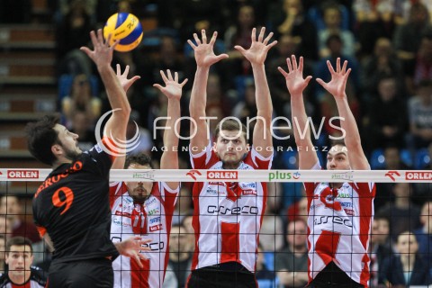  18.02.2017 RZESZOW<br />SIATKOWKA PLUSLIGA 2016/2017 MEN VOLLEYBALL POLAND POLISH PLUS LIGA LEAGUE SEASON 2016/2017<br />MECZ ASSECO RESOVIA RZESZOW - JASTRZEBSKI WEGIEL <br />N/Z PIOTR NOWAKOWSKI MARKO IVOVIC BLOK<br /> 