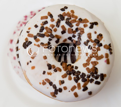  22.02.2016 WARSZAWA<br />ZDJECIE ILUSTRACYJNE<br />N/Z PACZEK PACZKI TLUSTY CZWARTEK<br /> 