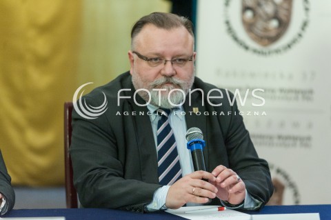  23.02.2017 WARSZAWA ARESZT SLEDCZY<br />KONFERENCJA WICEMINISTRA SPRAWIEDLIWOSCI<br />PODPISANIE POROZUMIENIA POMIEDZY MUZEUM ZOLNIERZY WYKLETYCH I WIEZNIOW POLITYCZNYCH PRL A WIJSKOWYM BIUREM HISTORYCZNYM<br />N/Z JACEK PAWLOWICZ<br /> 