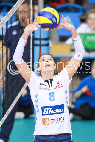  05.03.2017 RZESZOW<br />SIATKOWKA ORLEN LIGA 2016/2017 WOMEN VOLLEYBALL POLAND POLISH ORLENLIGA LEAGUE SEASON 2016/2017<br />MECZ DEVELOPRES SKYRES RZESZOW - LKS COMMERCECON LODZ <br />N/Z ANNA KACZMAR SYLWETKA <br /> 