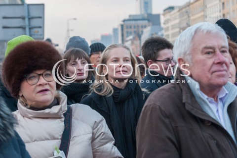  08.03.2017 WARSZAWA<br />MIEDZYNARODOWY STRAJK KOBIET<br />N/Z MAGDALENA CIELECKA UCZESTNICY STRAJKU<br /> 