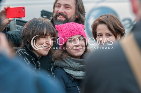  08.03.2017 WARSZAWA<br />MIEDZYNARODOWY STRAJK KOBIET<br />N/Z MAJA OSTASZEWSKA KAZIMIERA SZCZUKA UCZESTNICY STRAJKU<br /> 