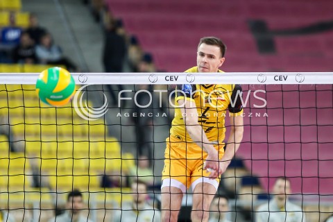  15.03.2017 LODZ POLAND<br />
SIATKOWKA LIGA MISTRZOW MEN CEV VOLLEYBALL CHAMPIONS LEAGUE 2016/2017 MATCH<br />
PGE SKRA BELCHATOW - CUCINE LUBE CIVITANOVA<br />
N/Z MARIUSZ WLAZLY SYLWETKA<br />
 