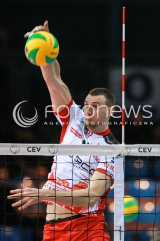  15.03.2017 RZESZOW POLAND<br />SIATKOWKA LIGA MISTRZOW <br />MEN CEV VOLLEYBALL CHAMPIONS LEAGUE 2016/2017<br />MECZ ASSECO RESOVIA - AZIMUT MODENA <br />N/Z GAVIN SCHMITT SYLWETKA ATAK <br /> 