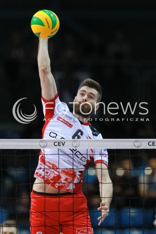  15.03.2017 RZESZOW POLAND<br />SIATKOWKA LIGA MISTRZOW <br />MEN CEV VOLLEYBALL CHAMPIONS LEAGUE 2016/2017<br />MECZ ASSECO RESOVIA - AZIMUT MODENA <br />N/Z DAWID DRYJA SYLWETKA ATAK <br /> 