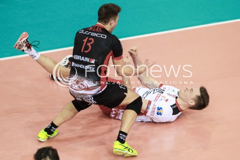  15.03.2017 RZESZOW POLAND<br />SIATKOWKA LIGA MISTRZOW <br />MEN CEV VOLLEYBALL CHAMPIONS LEAGUE 2016/2017<br />MECZ ASSECO RESOVIA - AZIMUT MODENA <br />N/Z JOCHEN SCHOPS ( SCHOEPS ) MATEUSZ MASLOWSKI RADOSC EMOCJE <br /> 