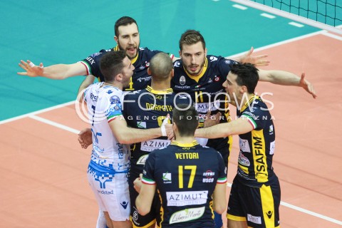  15.03.2017 RZESZOW POLAND<br />SIATKOWKA LIGA MISTRZOW <br />MEN CEV VOLLEYBALL CHAMPIONS LEAGUE 2016/2017<br />MECZ ASSECO RESOVIA - AZIMUT MODENA <br />N/Z NEMANJA PETRIC MATTEO PIANO RADOSC EMOCJE <br /> 