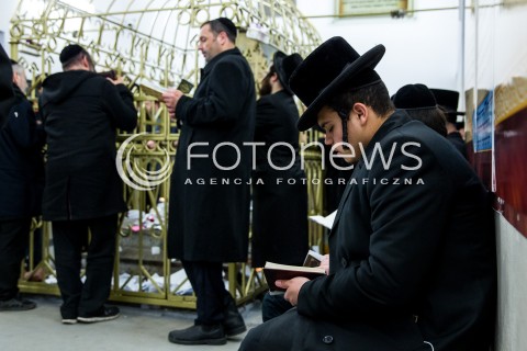  17.03.2017 LEZAJSK<br />ROZPOCZELA SIE PIELGRZYMKA CHASYDOW DO GROBU CADYKA ELIMELECHA WEISSBLUMA W LEZAJSKU W ROCZNICE JEGO SMIERCI. DLA ZYDOW JEST TO JEDNO Z NAJSWIETSZYCH MIEJSC NA ZIEMI. <br /> 