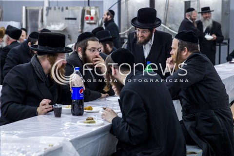  17.03.2017 LEZAJSK<br />ROZPOCZELA SIE PIELGRZYMKA CHASYDOW DO GROBU CADYKA ELIMELECHA WEISSBLUMA W LEZAJSKU W ROCZNICE JEGO SMIERCI. DLA ZYDOW JEST TO JEDNO Z NAJSWIETSZYCH MIEJSC NA ZIEMI. <br /> 