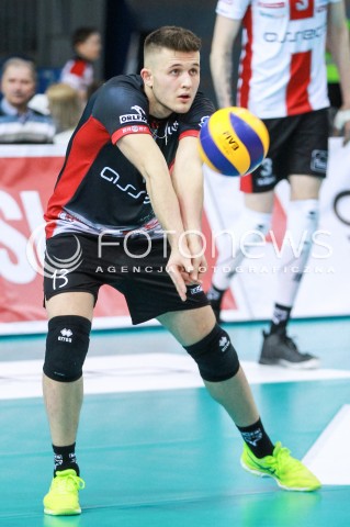  18.03.2017 RZESZOW <br />SIATKOWKA PLUSLIGA 2016/2017 MEN VOLLEYBALL POLAND POLISH PLUS LIGA LEAGUE SEASON 2016/2017 <br />MECZ ASSECO RESOVIA RZESZOW - EFFECTOR KIELCE<br />N/Z MATEUSZ MASLOWSKI SYLWETKA<br /> 