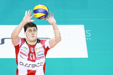  18.03.2017 RZESZOW <br />SIATKOWKA PLUSLIGA 2016/2017 MEN VOLLEYBALL POLAND POLISH PLUS LIGA LEAGUE SEASON 2016/2017 <br />MECZ ASSECO RESOVIA RZESZOW - EFFECTOR KIELCE<br />N/Z FABIAN DRZYZGA SYLWETKA <br /> 