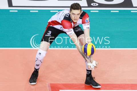  18.03.2017 RZESZOW <br />SIATKOWKA PLUSLIGA 2016/2017 MEN VOLLEYBALL POLAND POLISH PLUS LIGA LEAGUE SEASON 2016/2017 <br />MECZ ASSECO RESOVIA RZESZOW - EFFECTOR KIELCE<br />N/Z BARTLOMIEJ LEMANSKI SYLWETKA <br /> 