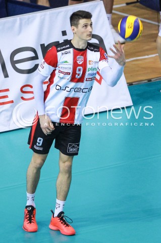  18.03.2017 RZESZOW <br />SIATKOWKA PLUSLIGA 2016/2017 MEN VOLLEYBALL POLAND POLISH PLUS LIGA LEAGUE SEASON 2016/2017 <br />MECZ ASSECO RESOVIA RZESZOW - EFFECTOR KIELCE<br />N/Z THIBAULT ROSSARD SYLWETKA <br /> 