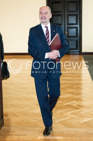  21.03.2016 WARSZAWA <br />POSIEDZENIE RADY MINISTROW <br />N/Z ANTONI MACIEREWICZ<br /> 