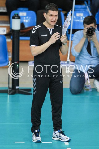  28.03.2017 RZESZOW<br />SIATKOWKA ORLEN LIGA 2016/2017 WOMEN VOLLEYBALL POLAND POLISH ORLENLIGA LEAGUE SEASON 2016/2017<br />MECZ DEVELOPRES SKYRES RZESZOW - IMPEL WROCLAW <br />N/Z LORENZO MICELLI - I TRENER ( HEAD COACH ) SYLWETKA <br /> 