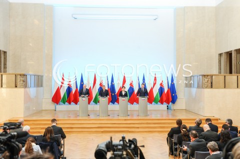  28.03.2017 WARSZAWA<br />SPOTKANIE SZEFOW RZADOW GRUPY WYSZEHRADZKIEJ<br />N/Z BOHUSLAV SOBOTKA VIKTOR ORBAN PREMIER BEATA SZYDLO ROBERT FICO<br /> 