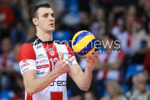  01.04.2017 RZESZOW<br />SIATKOWKA PLUSLIGA 2016/2017 MEN VOLLEYBALL POLAND POLISH PLUS LIGA LEAGUE SEASON 2016/2017<br />MECZ ASSECO RESOVIA RZESZOW - ZAKSA KEDZIERZYN KOZLE <br />N/Z GAVIN SCHMITT SYLWETKA <br /> 