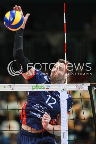  01.04.2017 RZESZOW<br />SIATKOWKA PLUSLIGA 2016/2017 MEN VOLLEYBALL POLAND POLISH PLUS LIGA LEAGUE SEASON 2016/2017<br />MECZ ASSECO RESOVIA RZESZOW - ZAKSA KEDZIERZYN KOZLE <br />N/Z GRZEGORZ BOCIEK SYLWETKA ATAK <br /> 