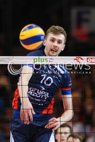  01.04.2017 RZESZOW<br />SIATKOWKA PLUSLIGA 2016/2017 MEN VOLLEYBALL POLAND POLISH PLUS LIGA LEAGUE SEASON 2016/2017<br />MECZ ASSECO RESOVIA RZESZOW - ZAKSA KEDZIERZYN KOZLE <br />N/Z MATEUSZ BIENIEK SYLWETKA ATAK <br /> 