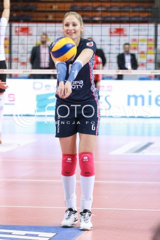  03.04.2017 RZESZOW<br />SIATKOWKA ORLEN LIGA 2016/2017 WOMEN VOLLEYBALL POLAND POLISH ORLENLIGA LEAGUE SEASON 2016/2017<br />POLFINAL - SEMIFINAL - 1. MECZ<br />MECZ DEVELOPRES SKYRES RZESZOW - CHEMIK POLICE <br />N/Z AGNIESZKA BEDNAREK - KASZA SYLWETKA <br /> 