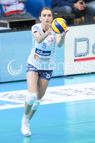  03.04.2017 RZESZOW<br />SIATKOWKA ORLEN LIGA 2016/2017 WOMEN VOLLEYBALL POLAND POLISH ORLENLIGA LEAGUE SEASON 2016/2017<br />POLFINAL - SEMIFINAL - 1. MECZ<br />MECZ DEVELOPRES SKYRES RZESZOW - CHEMIK POLICE <br />N/Z MAGDALENA HAWRYLA SYLWETKA <br /> 