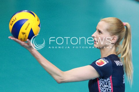  03.04.2017 RZESZOW<br />SIATKOWKA ORLEN LIGA 2016/2017 WOMEN VOLLEYBALL POLAND POLISH ORLENLIGA LEAGUE SEASON 2016/2017<br />POLFINAL - SEMIFINAL - 1. MECZ<br />MECZ DEVELOPRES SKYRES RZESZOW - CHEMIK POLICE <br />N/Z ANNA WERBLINSKA SYLWETKA <br /> 