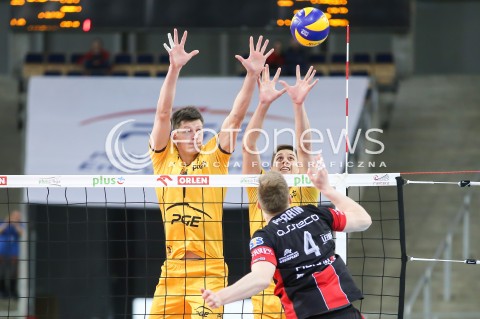  09.04.2017 LODZ <br />SIATKOWKA PLUS LIGA 2016/2017 MEN VOLLEYBALL POLAND POLISH PLUSLIGA LEAGUE SEASON 2016/2017 <br />MECZ PGE SKRA BELCHATOW - ASSECO RESOVIA RZESZOW <br />N/Z SRECKO LISINAC NIKOLAY PENCHEV ( PENCZEV )<br /> 
