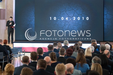  10.04.2017 WARSZAWA<br />UROCZYSTOSC UPAMIETNIENIA TRAGEDII SMOLENSKIEJ<br />N/Z DATA 10 KWIETNIA 2010<br /> 